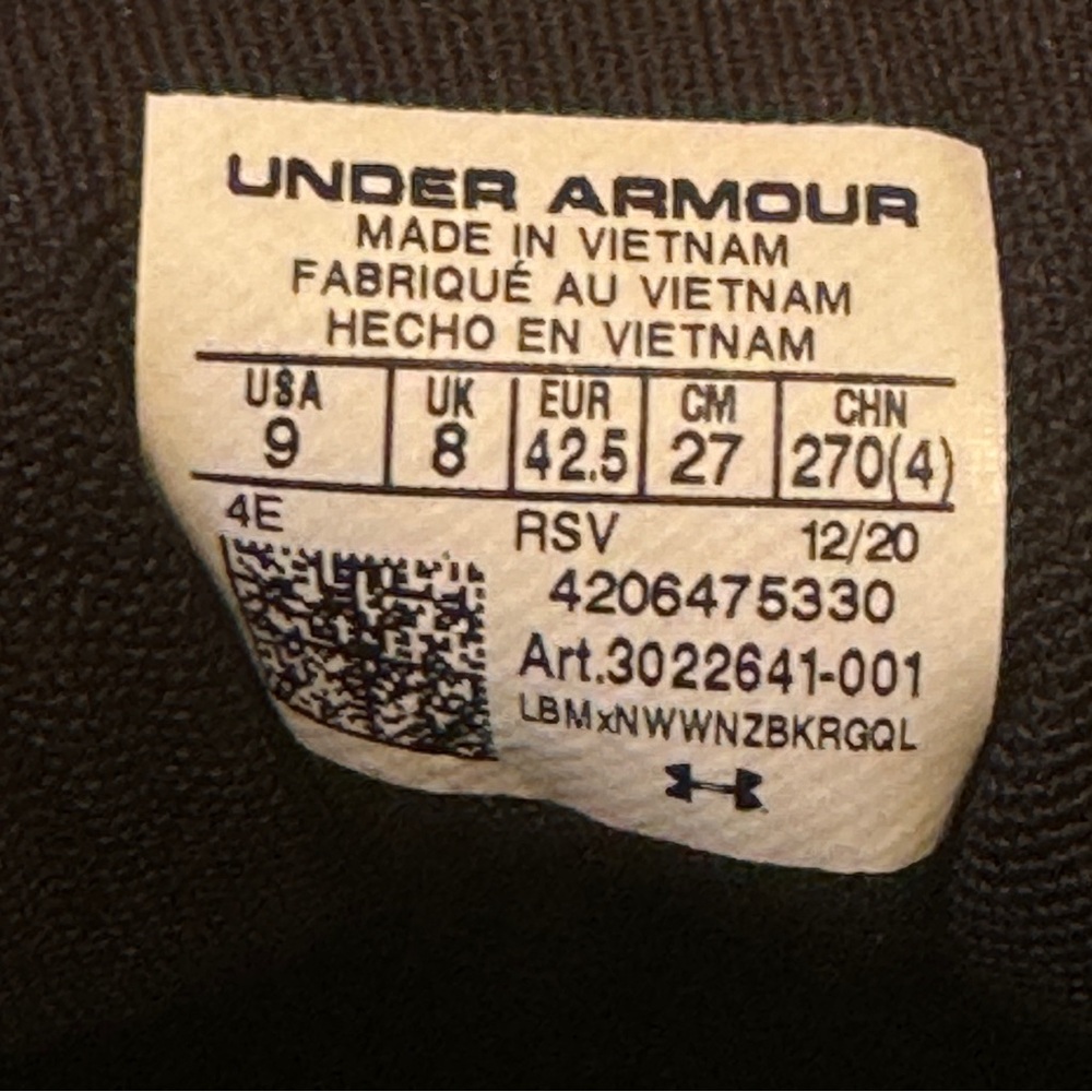 Men’s Under Armour UA Charged Assert Running Shoes Size 9 Wide Black and White - Picture 8 of 10
